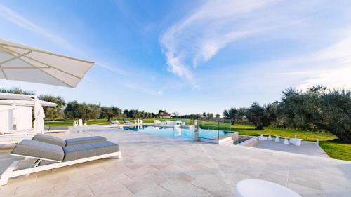San Vincenzo Villa | La Perla tra gli Ulivi 12, Emma Villas