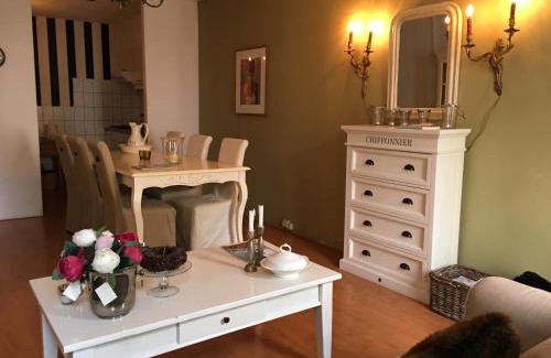Utrecht City Center Apartment | La Perle Apartment