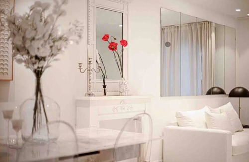 Roseraie Apartment | La Perle - T2 with terrace, air conditioning & parking near Toulouse city center