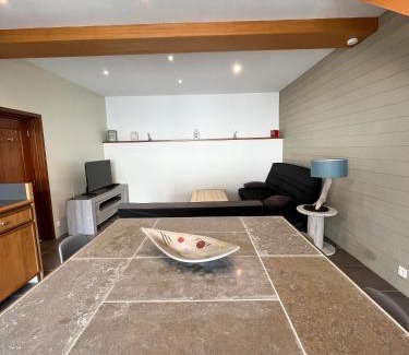 Le Plessis-Feu-Aussoux House | la petite maisonnette