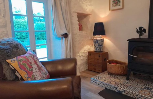 Esse House | La Petite Grange