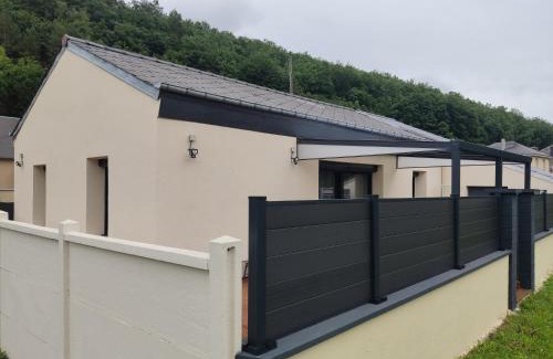Montherme House | La petite maison