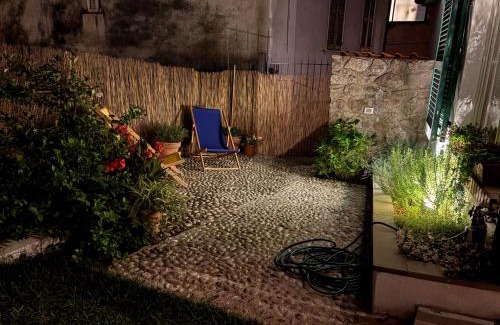 Bagnone House | La Piscina nel Borgo