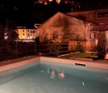 Bagnone House | La Piscina nel Borgo