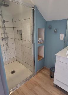 Ornans Villa | La Plante, tendance et design