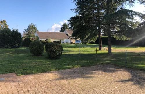 Ouzouer-sur-Loire House | La Pommeraie