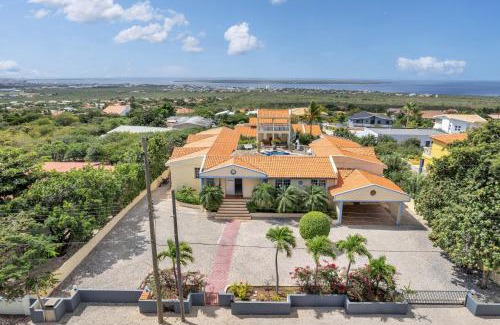 Santa Barbara Villa | La Pura Vista Resort