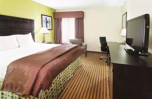 Grove City Hotel | La Quinta by Wyndham Columbus - Grove City