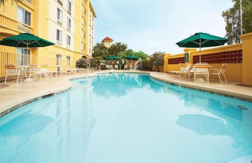 Superstition Springs Hotel | La Quinta by Wyndham Mesa Superstition Springs