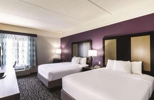 Mission Hotel | La Quinta by Wyndham Mission at West McAllen