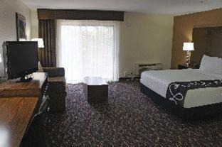 Hayward Hotel | La Quinta by Wyndham Oakland - Hayward