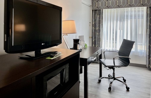 Lynnwood Hotel | La Quinta Inn by Wyndham Lynnwood