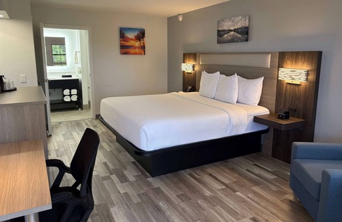 Lincoln Acres Hotel | La Quinta Inn by Wyndham San Diego Chula Vista