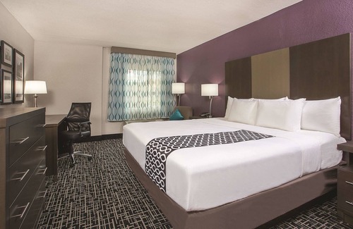 East Ridge Hotel | La Quinta Inn & Suites by Wyndham Chattanooga - East Ridge