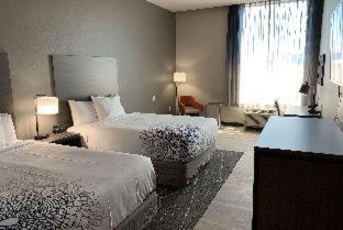 Holbrook Hotel | La Quinta Inn & Suites by Wyndham Holbrook Petrified Forest