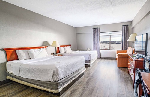 Long Wharf Hotel | La Quinta Inn & Suites by Wyndham New Haven