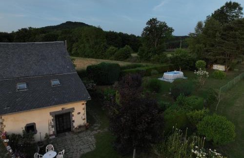 Bourg-Lastic House | La Servolle