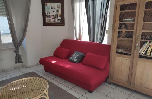 Saint-Maurice-sous-les-Cotes House | La Slow Life