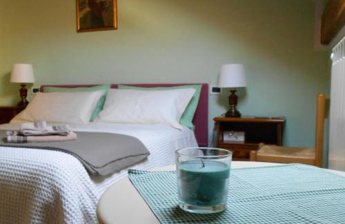 Rossiglione House | La Stanza Verde