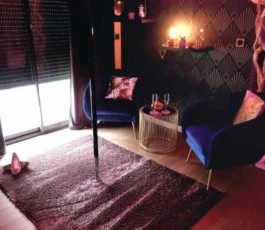 Vitre Apartment | La Suite de l'Elixir