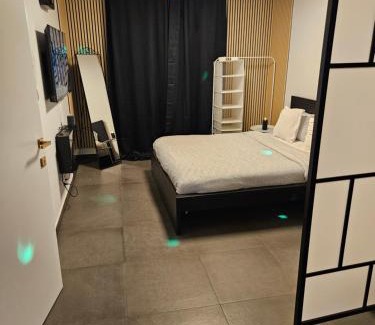 Jemeppe-sur-Meuse Apartment | La Suite Gold Jacuzzi