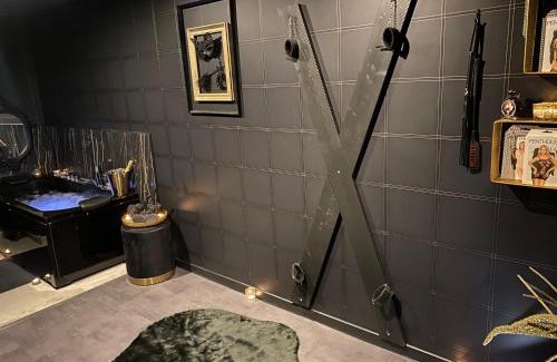 Maing Bed & Breakfast | La Suite Maléfik