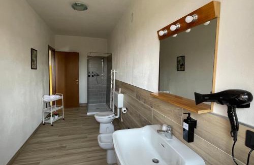 Vezza d'Alba Bed & Breakfast | La Tana di Momo