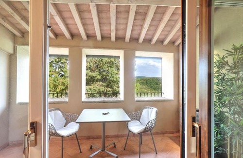 Castelfalfi Apartment | La Terrazza