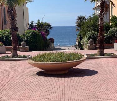 Santa Marinella House | La terrazza sul mare