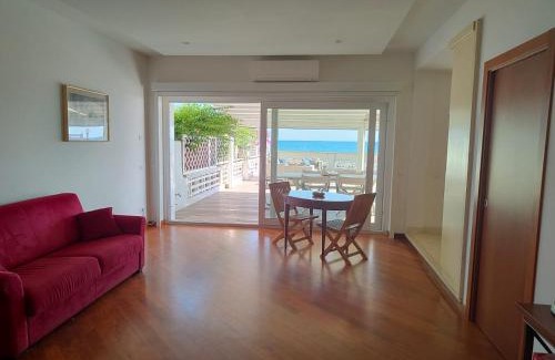 Nettuno Apartment | La terrazza sul mare