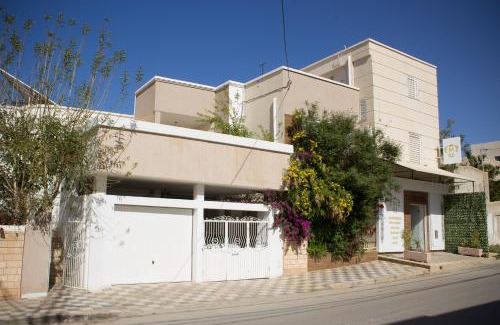 Gabes Apartment | La Vague de Jasmin