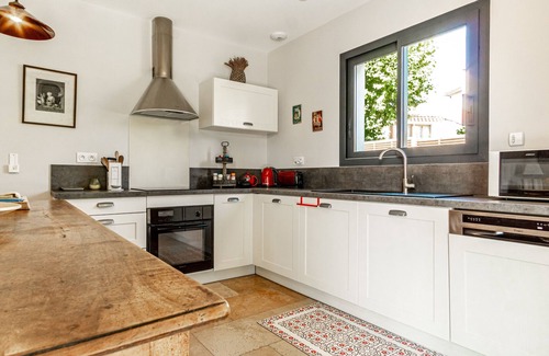 L'Isle-sur-la-Sorgue House | La Verdière - Contemporary house with garden and private pool
