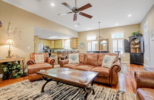 White's Gulfview House | La Vida del Sol