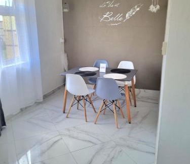 Port Louis Apartment | La vie est belle