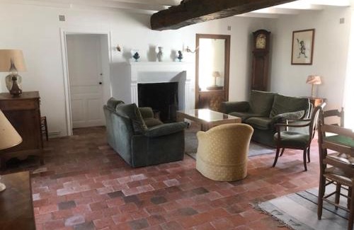 La Jonchere House | La Vieille Cure, SPA, Wifi à 20 min des plages
