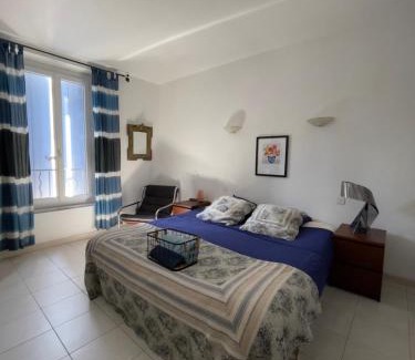 Cazouls-les-Beziers House | La Vigneronne Bleue