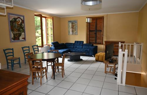 Boussieres House | La Villa du Papetier
