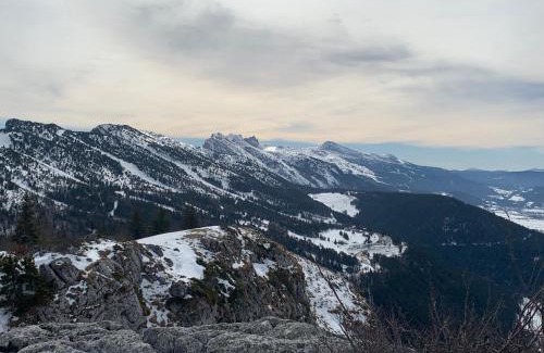 Saint-Hilaire-du-Rosier Villa | La villa près des Monts du Matin, au pied du Vercors