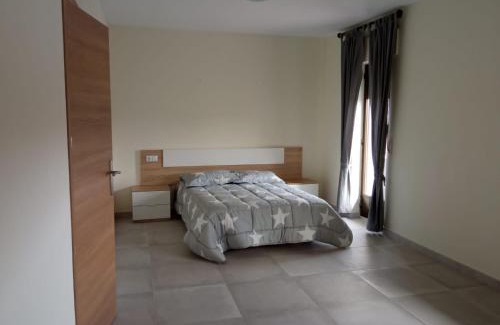 Calvarrasa de Abajo House | La Villa Hostal