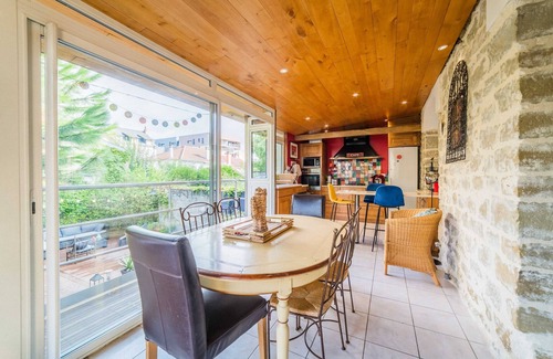Brive-la-Gaillarde House | La Villa Oasis - Jacuzzi
