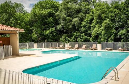 Lacapelle-Marival House | Lac Bleu nr 11