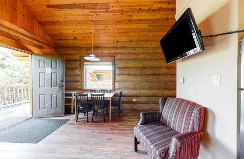 Lac Le Jeune House | Lac Le Jeune #5