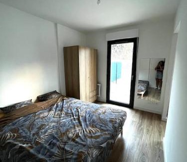 Frontignan Apartment | Lady Lafé Kaz Appartement