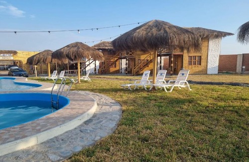 Coastal Region Hotel | Laguna Camp - Huacho