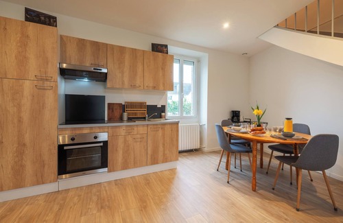 Laval House | Lakaz - Maison - Jardin - Wifi