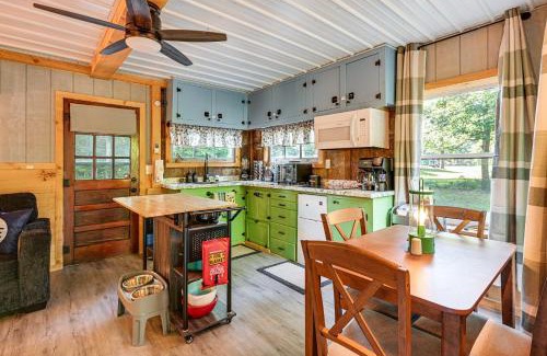 Gladwin House | Lake Access and Kayaks Gladwin Cottage Near Golfing