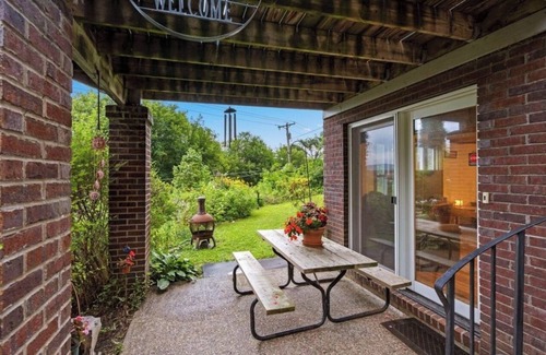 Winona House | Lake Boulevard House