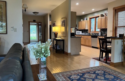 South Hero House | Lake Champlain Lakefront House