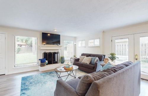 Walden on Lake Conroe House | Lake Conroe Townhouse