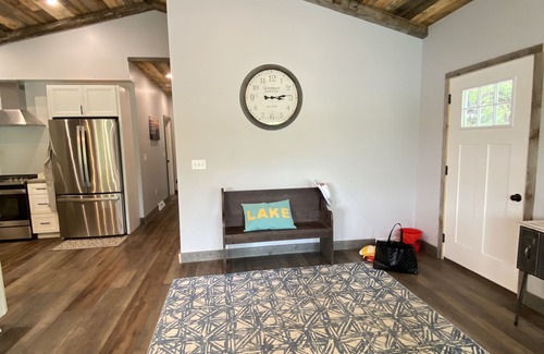 Averill Park Cottage | Lake Cottage - 15 Minutes to Jiminy Peak Ski Resort, Albany, Troy